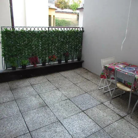 Apartman Bocconi Studio Milánó